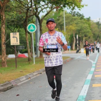 Runner Photo 5683357