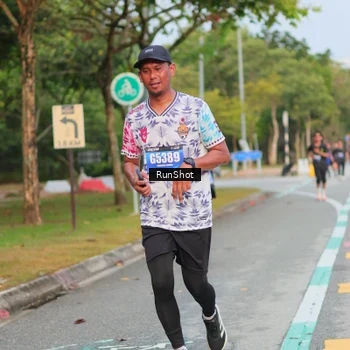 Runner Photo 5683370