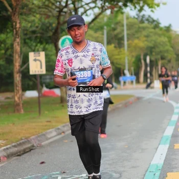 Runner Photo 5683373