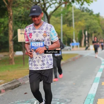 Runner Photo 5683378