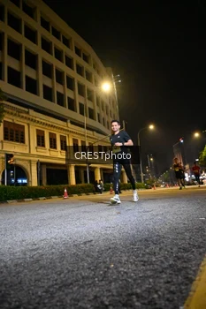 Runner Photo 5683424