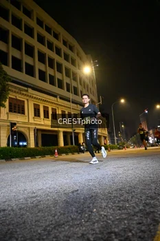 Runner Photo 5683434