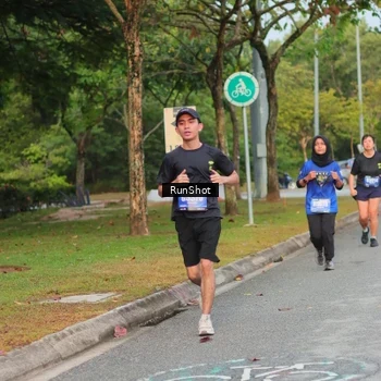 Runner Photo 5683486