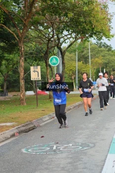 Runner Photo 5683525
