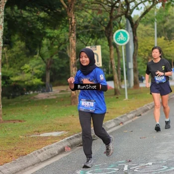 Runner Photo 5683550