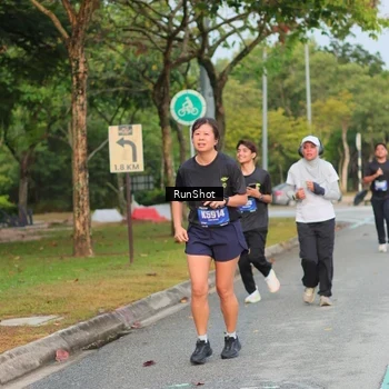 Runner Photo 5683572