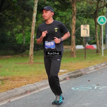 Runner Photo 5683576