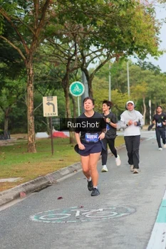 Runner Photo 5683584