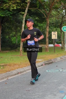 Runner Photo 5683605