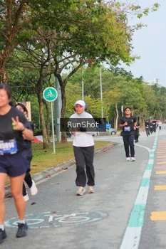 Runner Photo 5683606