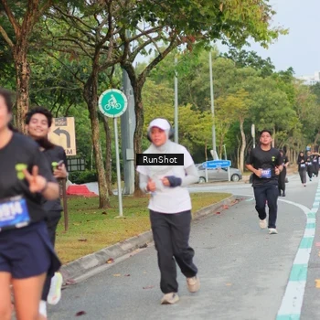 Runner Photo 5683612