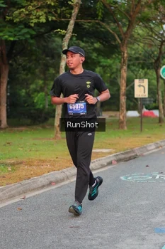 Runner Photo 5683634