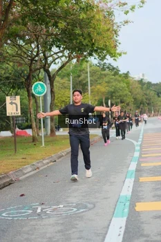 Runner Photo 5683666