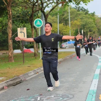 Runner Photo 5683690