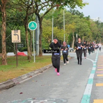 Runner Photo 5683714
