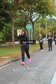 Runner Photo 5683742
