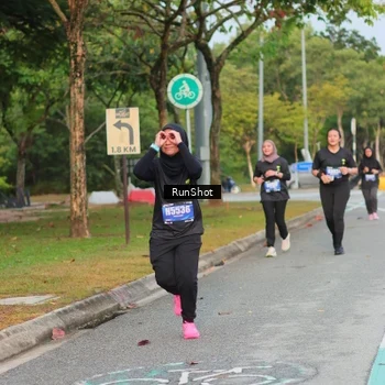 Runner Photo 5683749