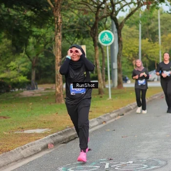 Runner Photo 5683750