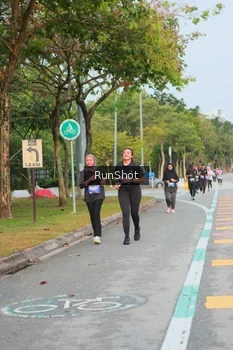 Runner Photo 5683784