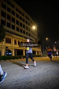 Runner Photo 5683796