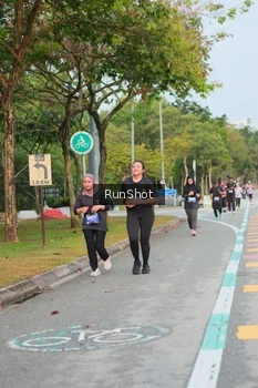 Runner Photo 5683803