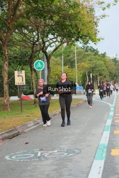 Runner Photo 5683804