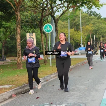 Runner Photo 5683832