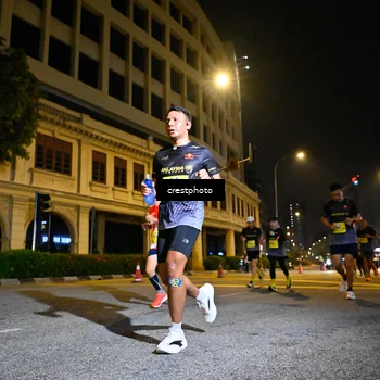 Runner Photo 5683839