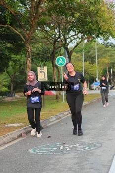 Runner Photo 5683843
