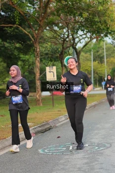 Runner Photo 5683869