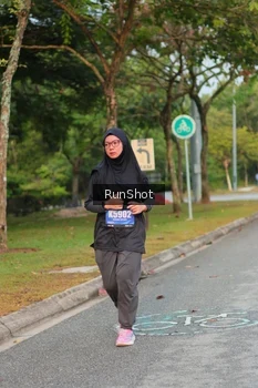 Runner Photo 5683916