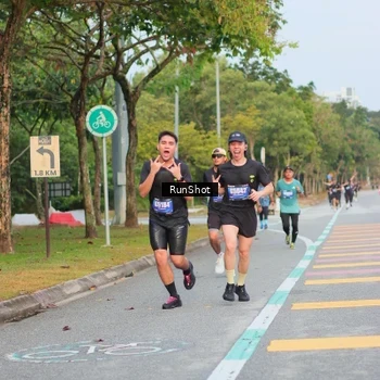 Runner Photo 5683947