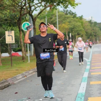 Runner Photo 5683950