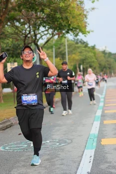 Runner Photo 5683967
