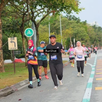 Runner Photo 5683987