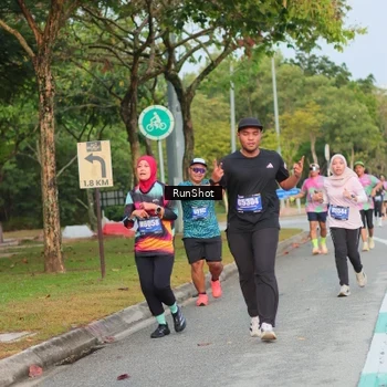 Runner Photo 5683991