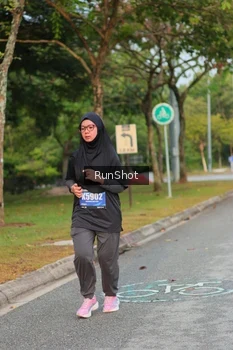 Runner Photo 5683993