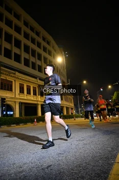 Runner Photo 5684002