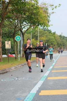 Runner Photo 5684006