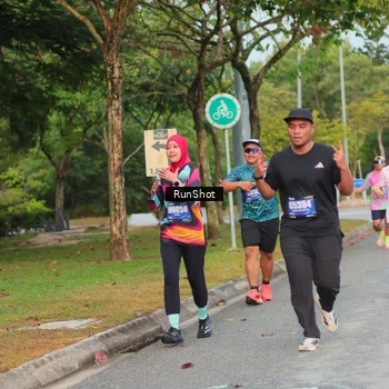Runner Photo 5684011