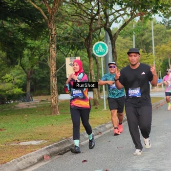 Runner Photo 5684012