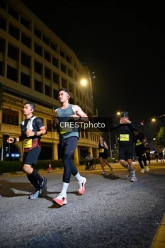 Runner Photo 5684026