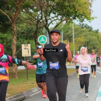 Runner Photo 5684038