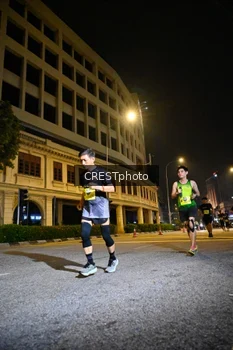 Runner Photo 5684040