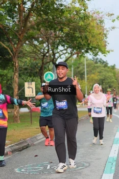 Runner Photo 5684044