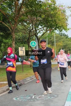 Runner Photo 5684049