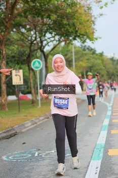 Runner Photo 5684085