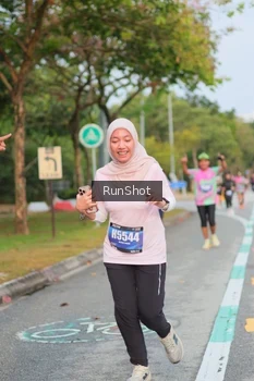 Runner Photo 5684089