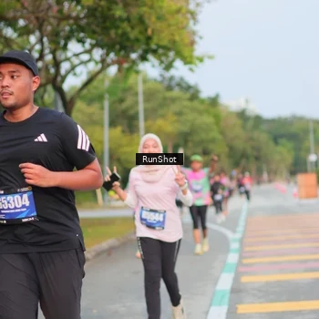 Runner Photo 5684108