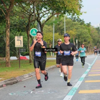 Runner Photo 5684121